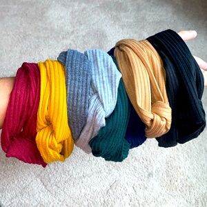 NWOT Set of 8 Headbands